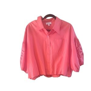&Merci Ballon Eyelet Sleeve Button Down Cropped Blouse